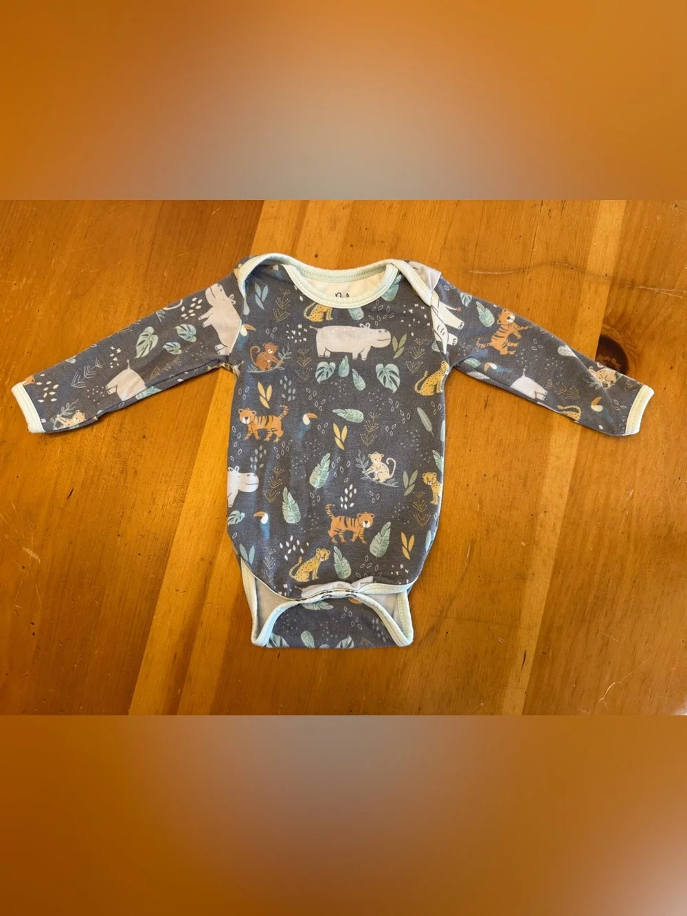 Copper Pearl Long-Sleeve Bodysuit in Bengal 0-3mo